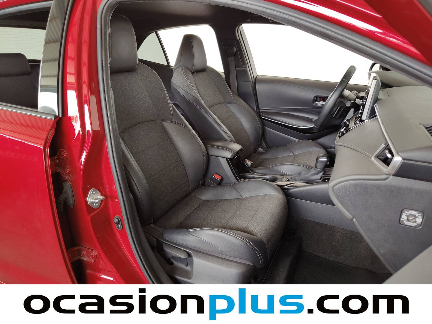 Foto Toyota Corolla Toyota Corolla 2.0 180H Style E-CVT (180 CV)