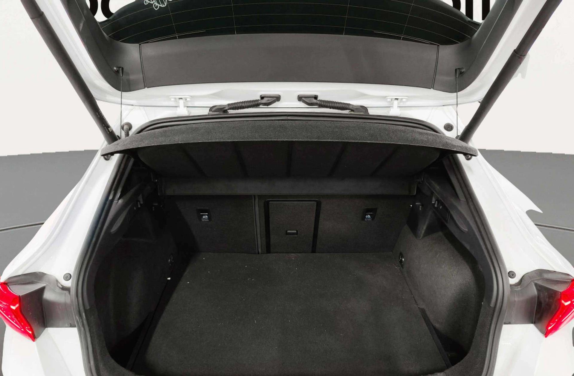 Cupra Formentor 1.4 e-Hybrid VZ DSG - foto 19