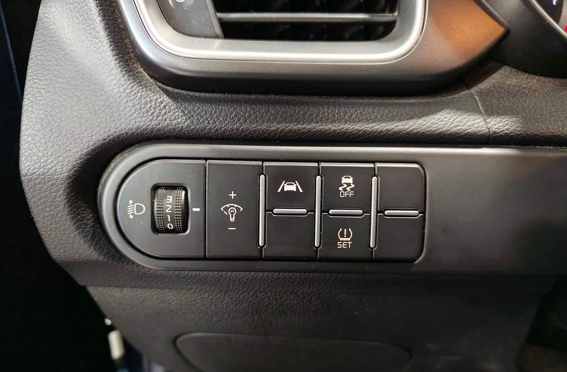 Kia Ceed 1.0 T-GDi Concept - foto 19