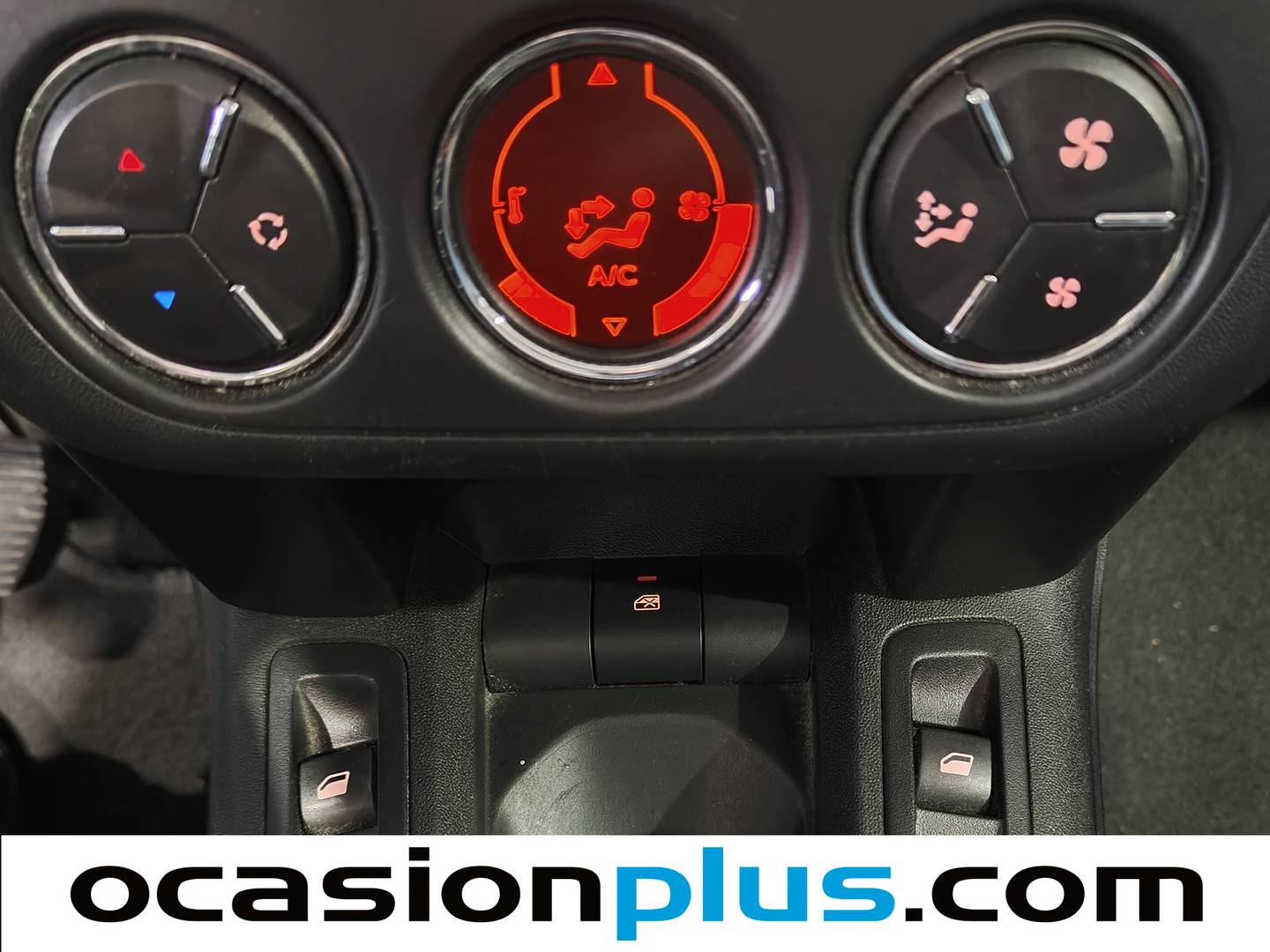 Accesorios del Citroën C-Elysée Citroën C-Elysee BlueHDi 100 Shine (102 CV)