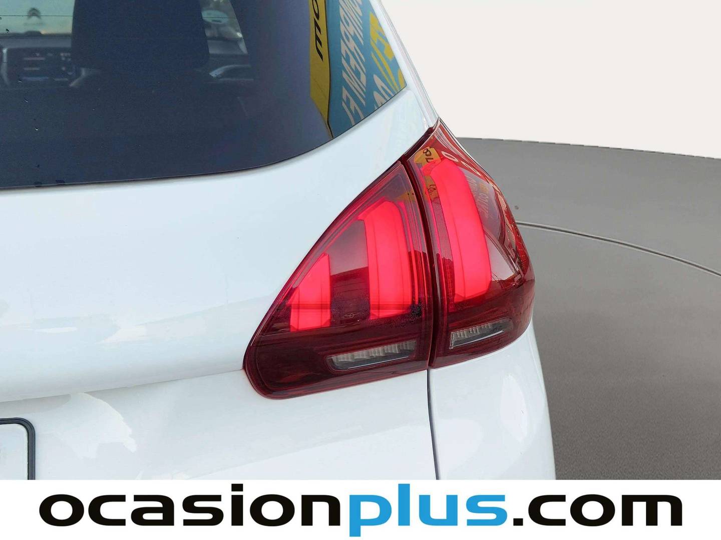 Foto Peugeot 2008 Peugeot 2008 BlueHDi 120 S&S Allure (120 CV)