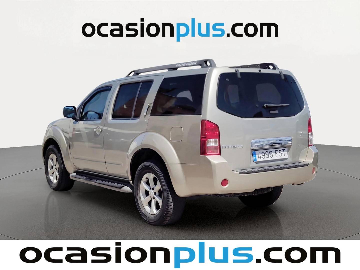 Foto trasera Nissan Pathfinder Nissan Pathfinder 2.5 dCi LE Auto (171 CV) 7 Plazas izquierda
