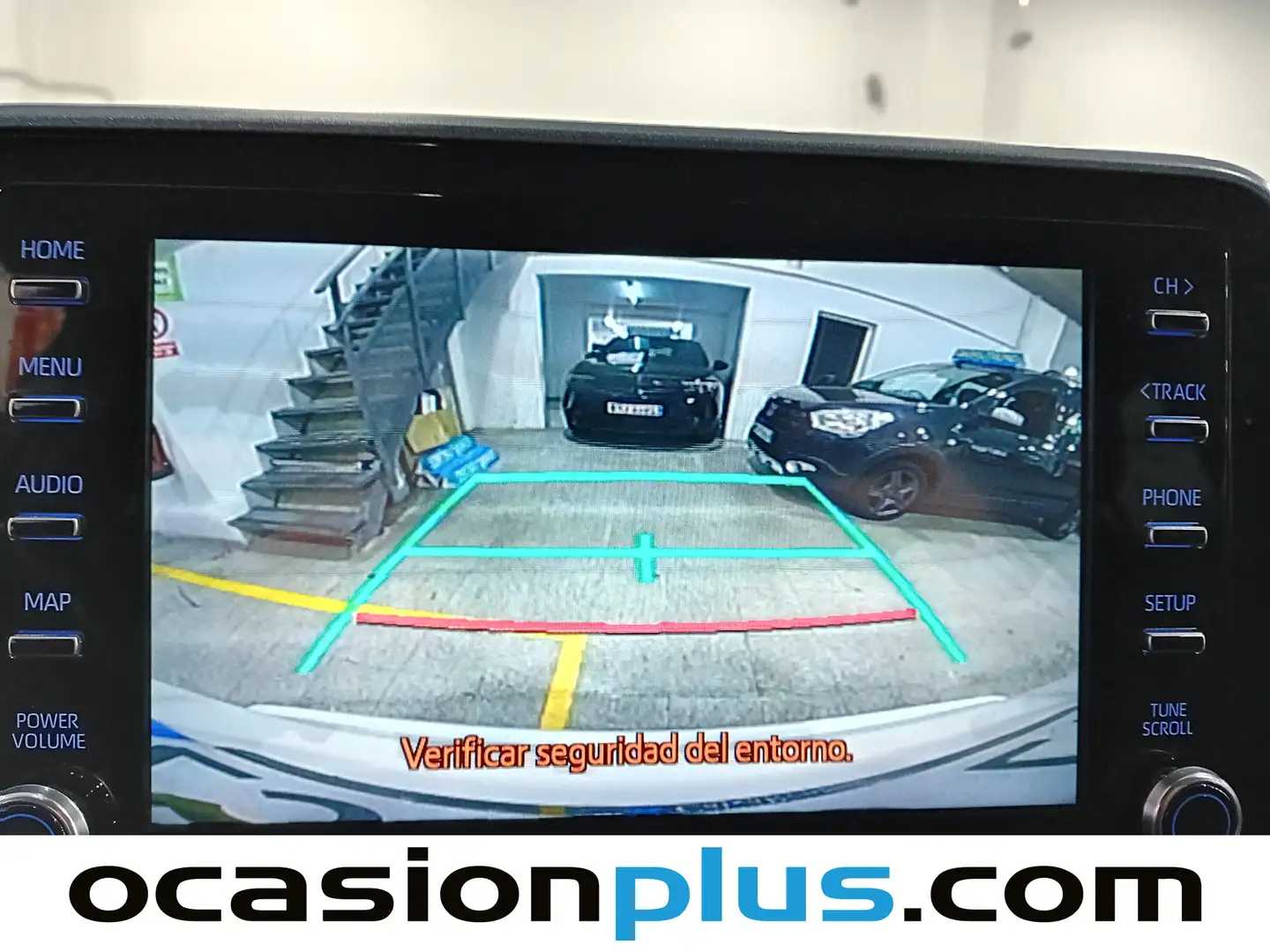 Foto Toyota C-HR Toyota C-HR 1.8 125H Advance (122 CV)