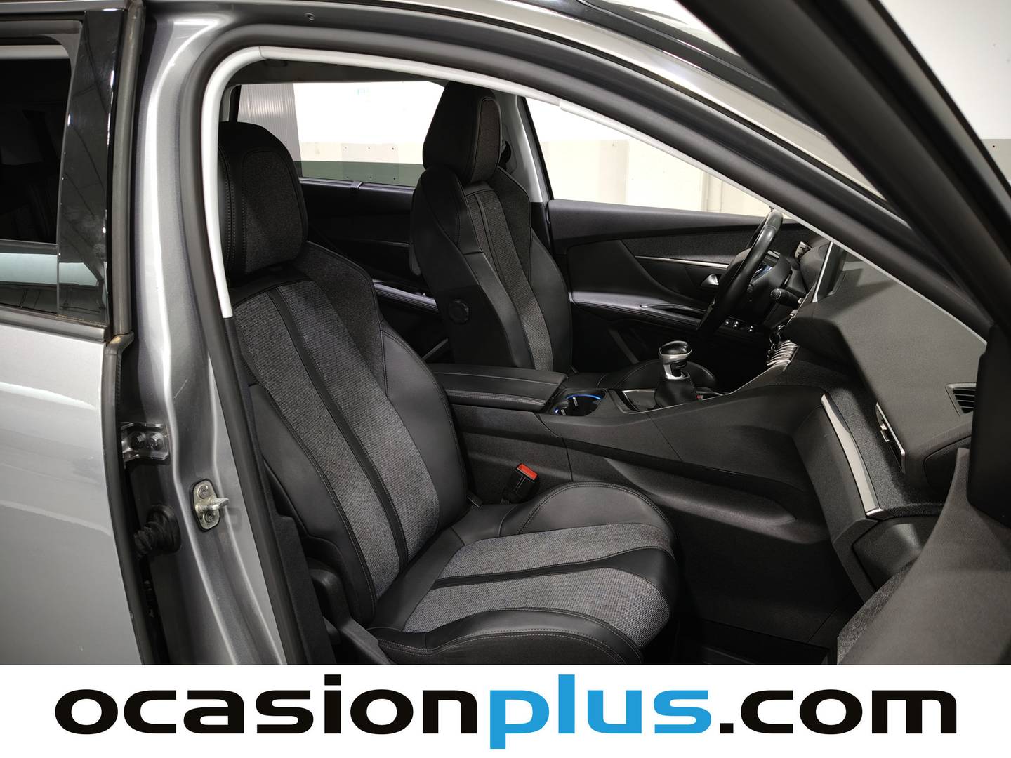Peugeot 5008 Peugeot 5008 BlueHDi 130 S&S Allure (130 CV) 7 Plazas km 0
