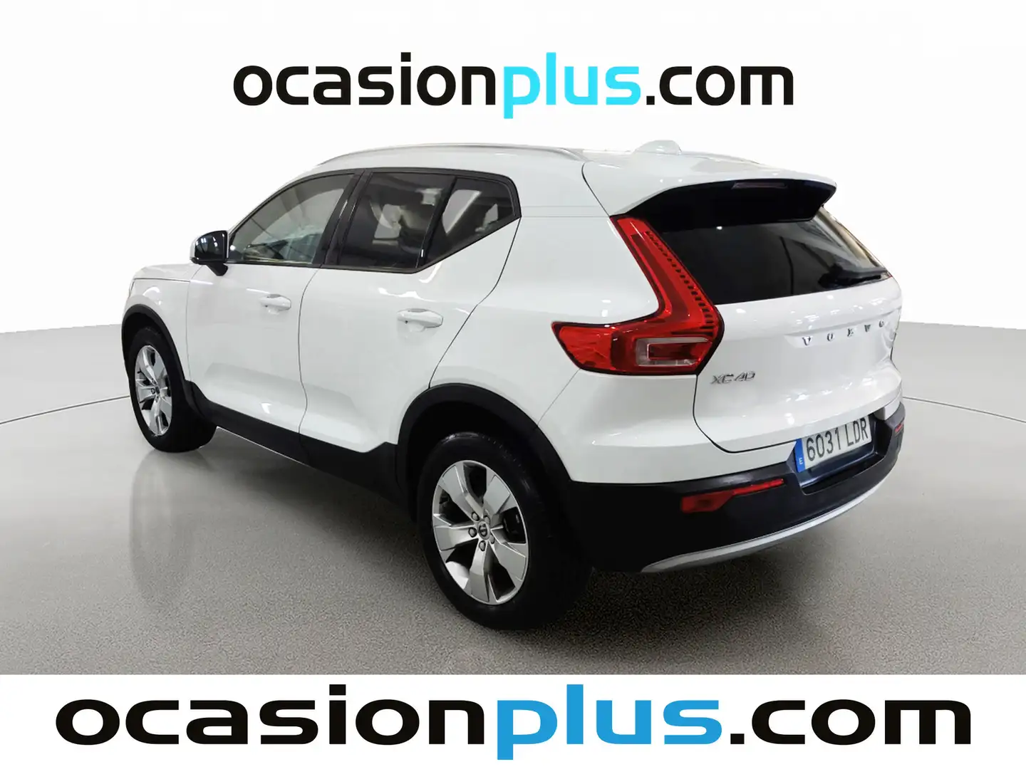 Foto Volvo XC40 Volvo XC40 T3 Momentum (163 CV)