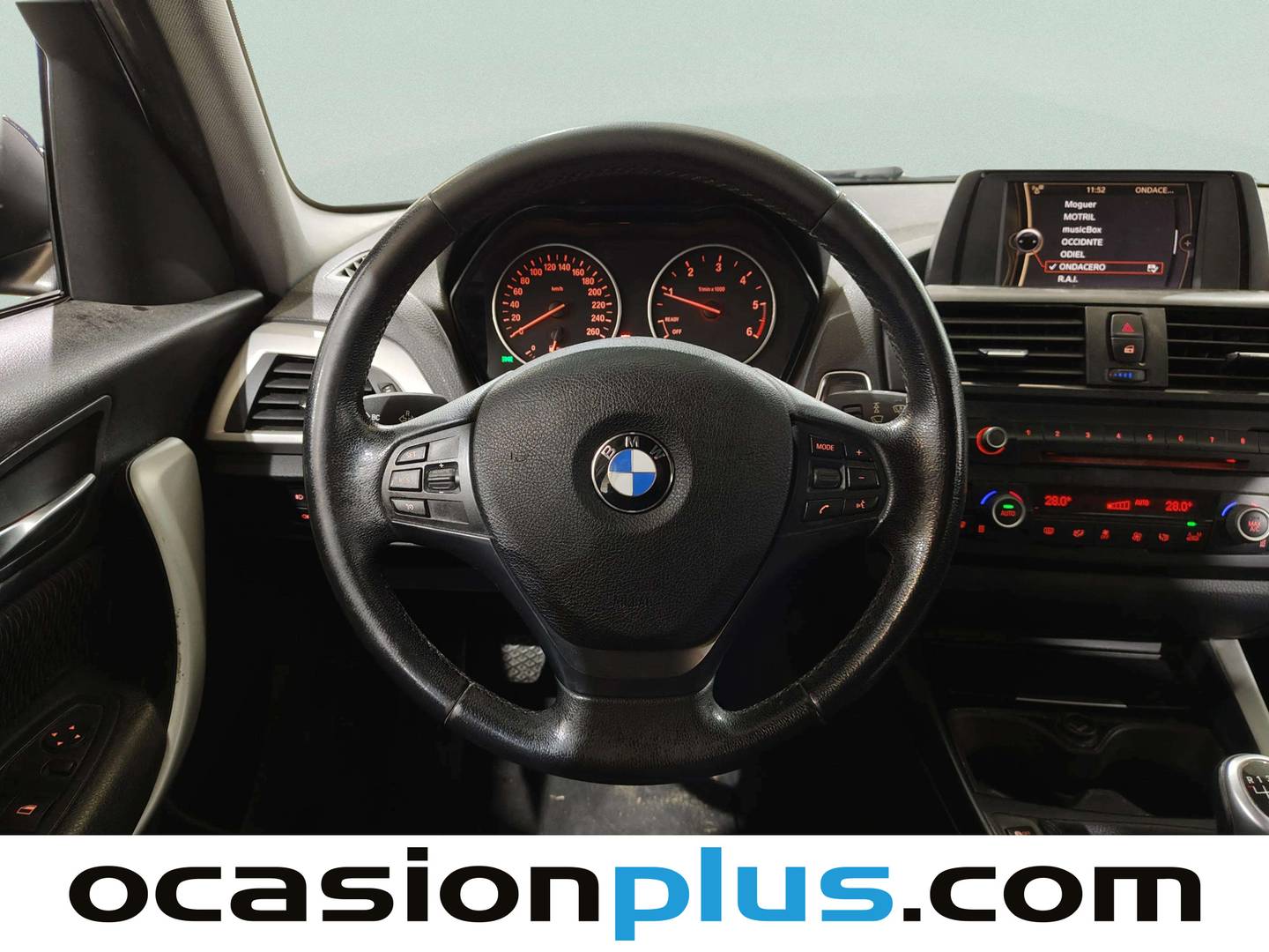 Equipamiento del BMW Serie 1 BMW Serie 1 114d (95 CV)
