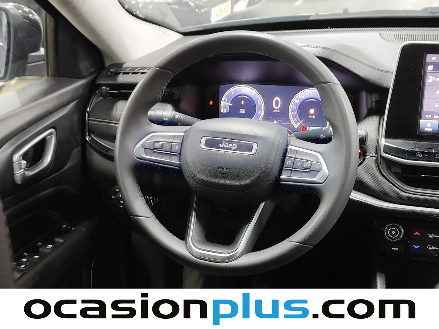 Foto Jeep Compass Jeep Compass 1.3 Gse Night Eagle FWD MT (130 CV)