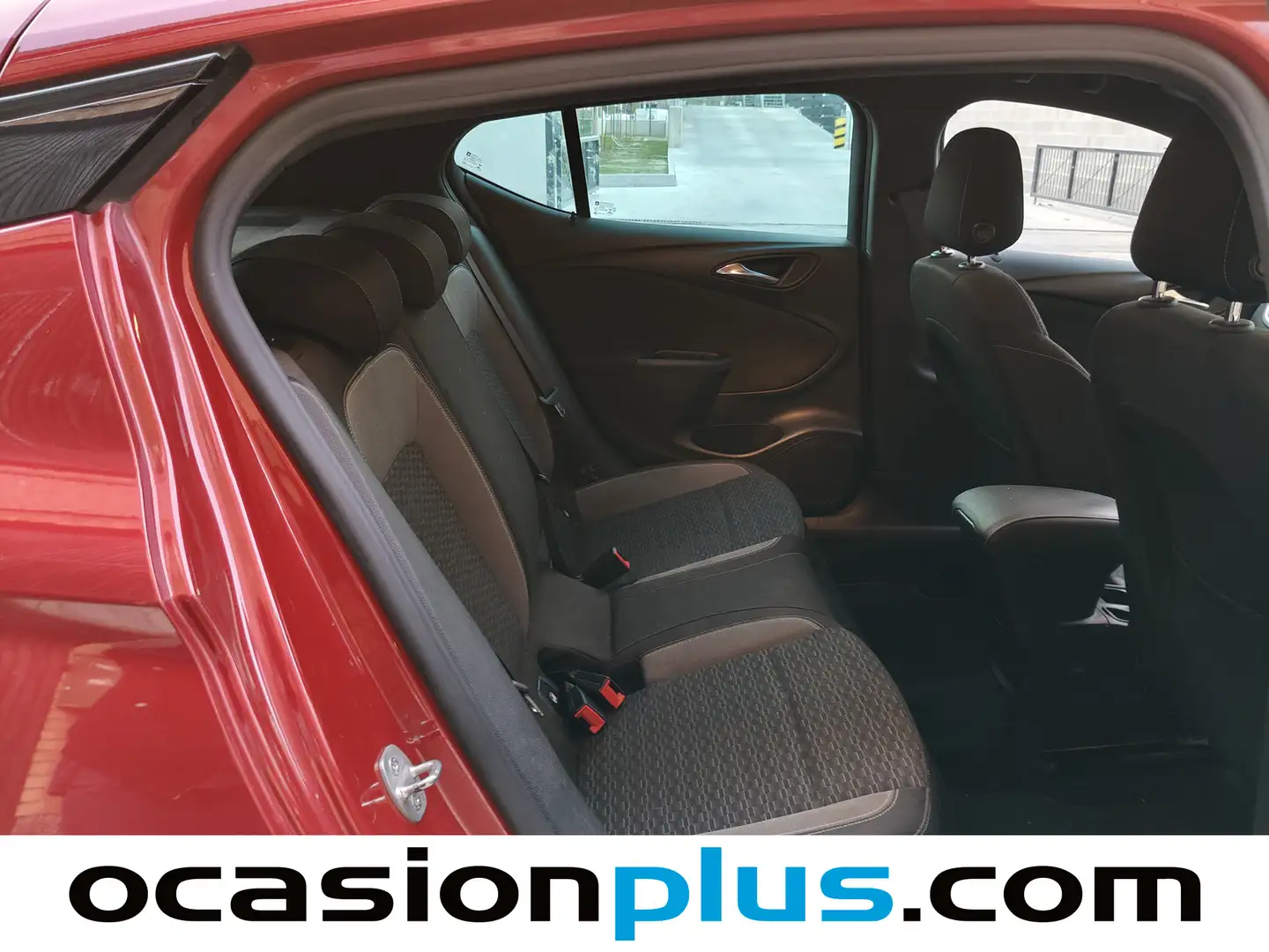 Foto Opel Astra Opel Astra 1.2 Turbo SHL GS Line  (110 CV)