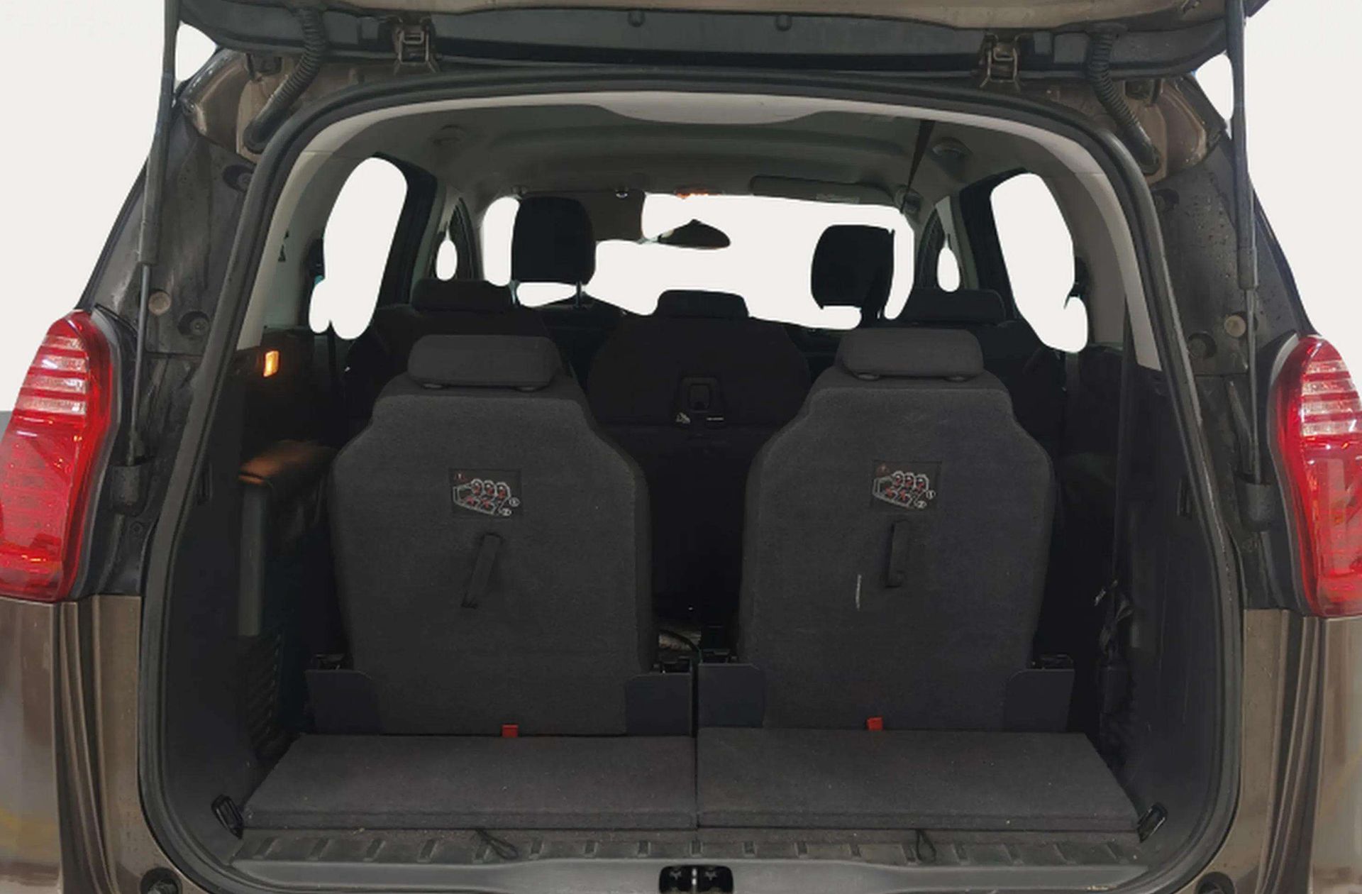 Peugeot 5008 1.2 PureTech Style 7 plazas - foto 13