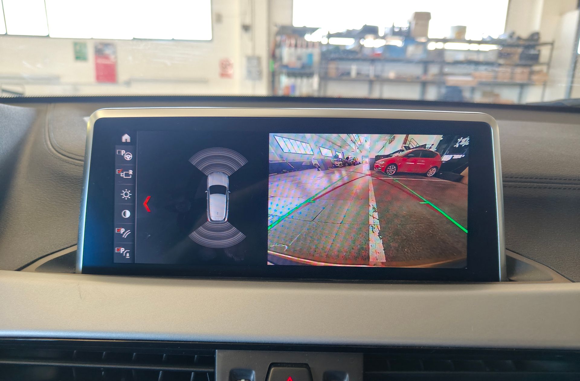 BMW X2 sDrive16d - foto 8