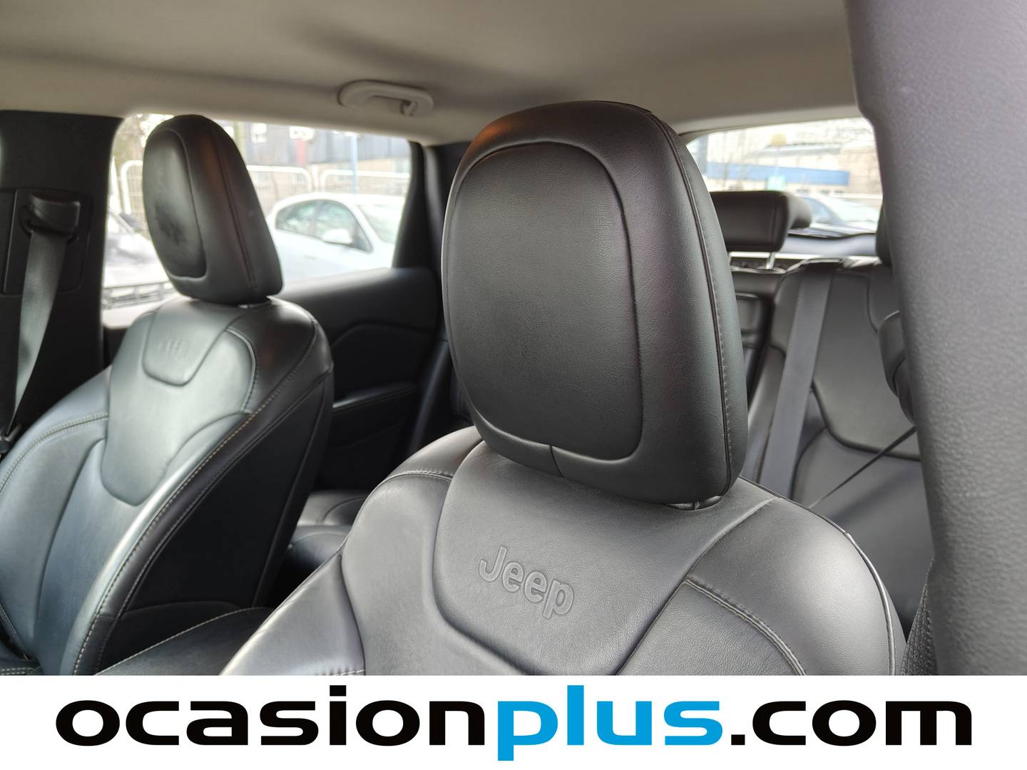 Extras y acabados del Jeep Cherokee Jeep Cherokee 2.0 CRD Longitude 4x2 (140 CV)