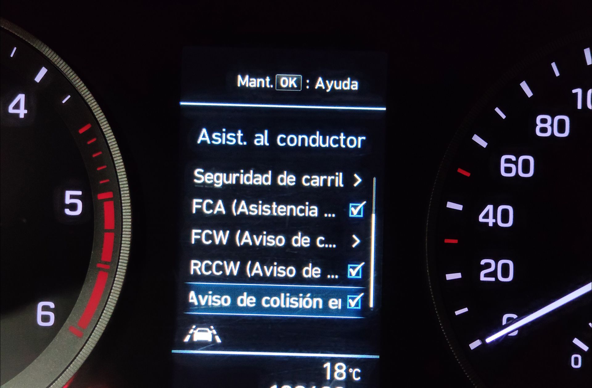 Hyundai Tucson 1.6 CRDi 48V Tecno Sky Safe 4x2 - foto 13