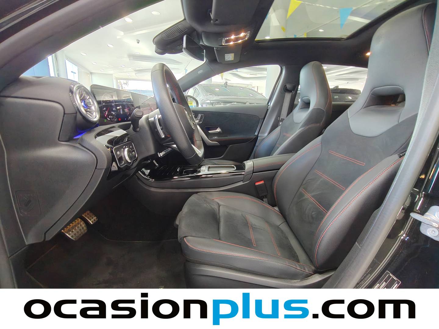 Foto asientos delanteros Mercedes Clase A Mercedes Clase A 200 d (150 CV) Pack AMG