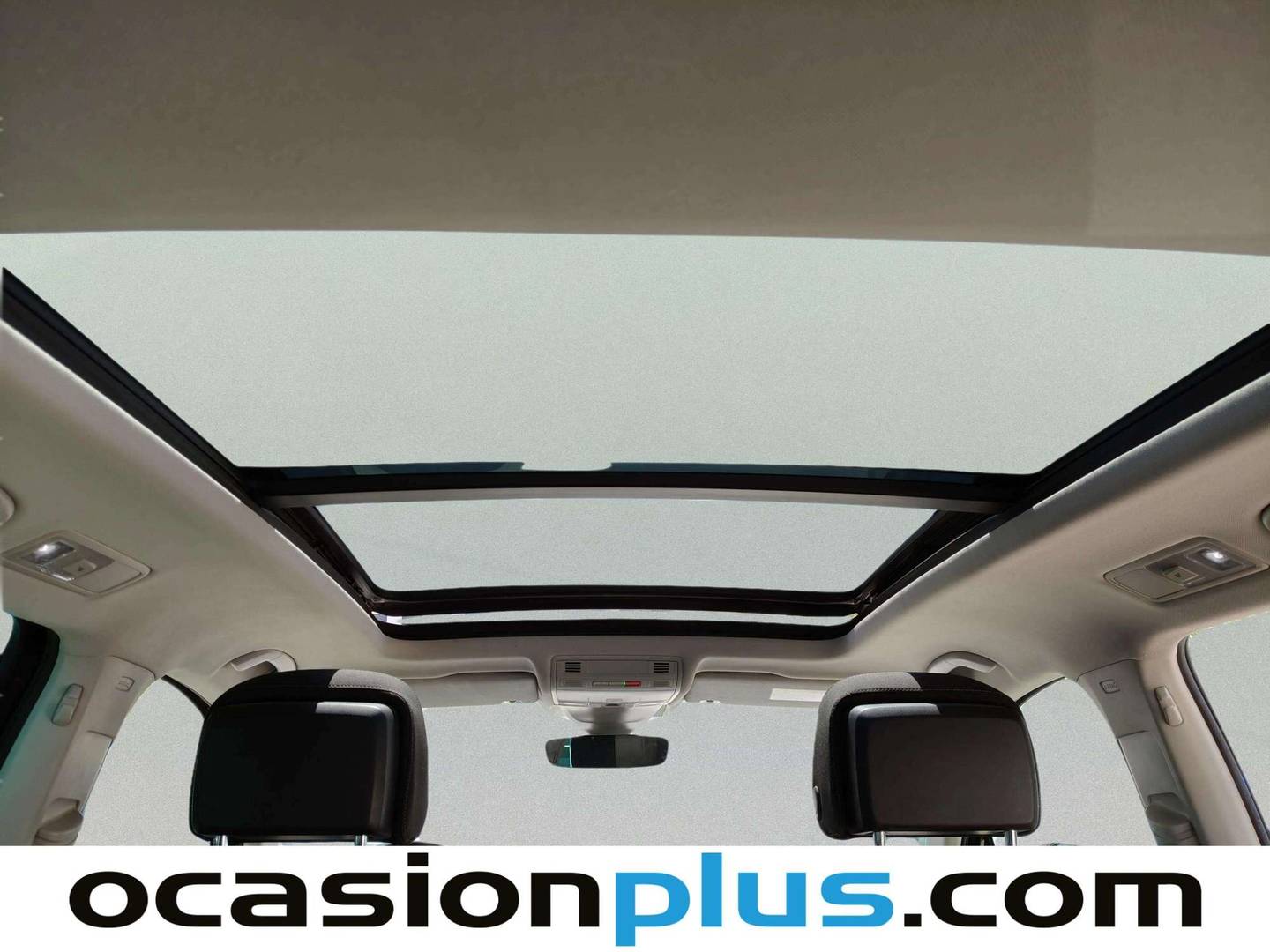 Extras y acabados del Volkswagen Tiguan Volkswagen Tiguan Sport 2.0 TDI (150 CV) DSG Pack R-Line