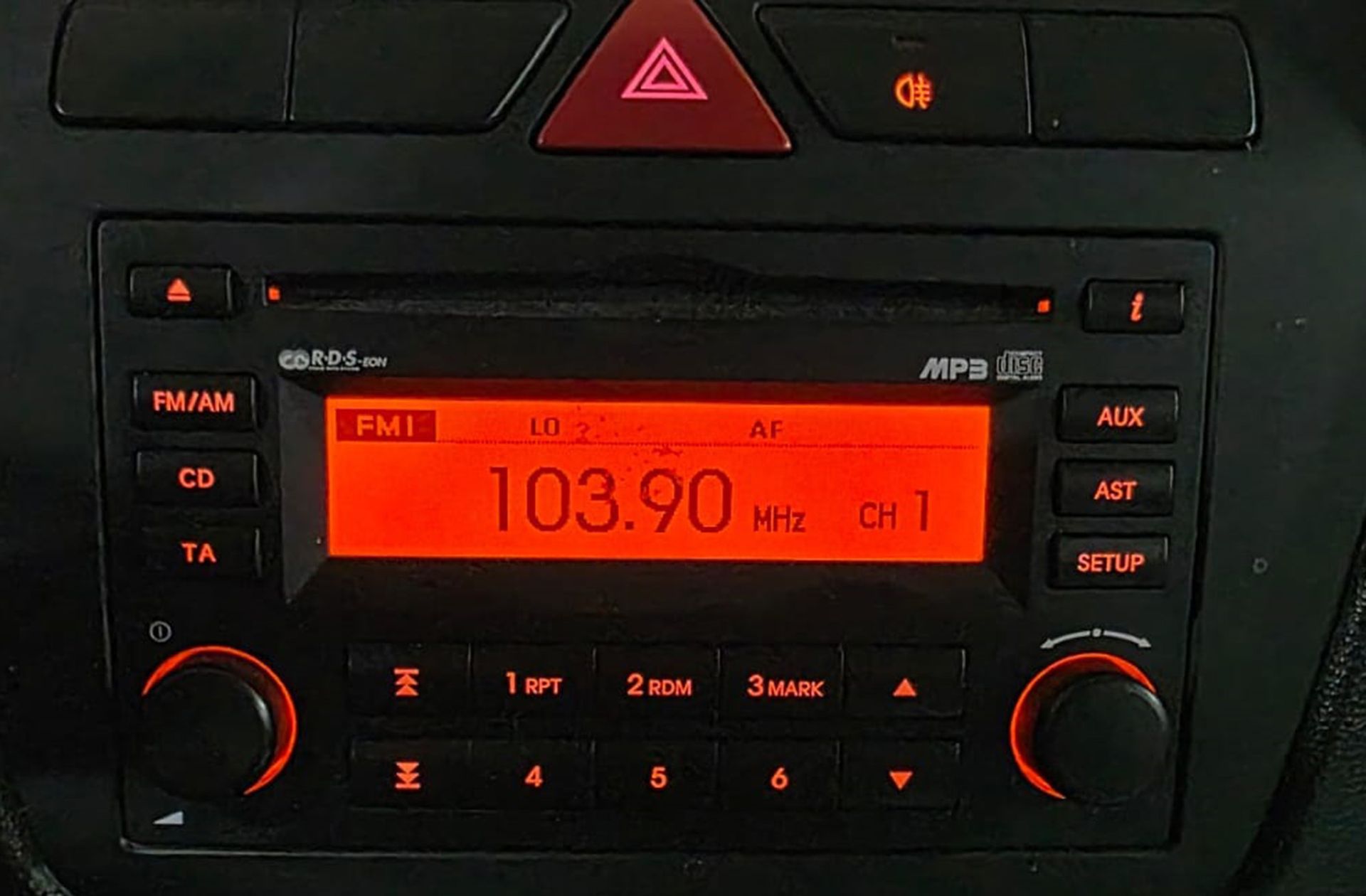 Kia Picanto 1.1 Active - foto 25