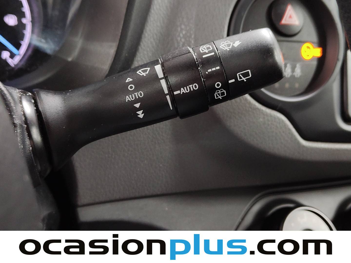 Equipamiento del Toyota Yaris Toyota Yaris 1.0 City (69 CV)