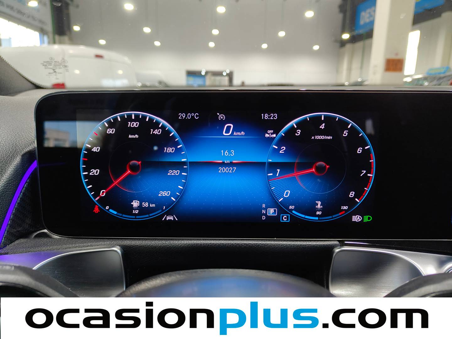 Mercedes GLB Mercedes GLB GLB 200 (163 CV)  Pack AMG (7 Plazas ) seminuevo