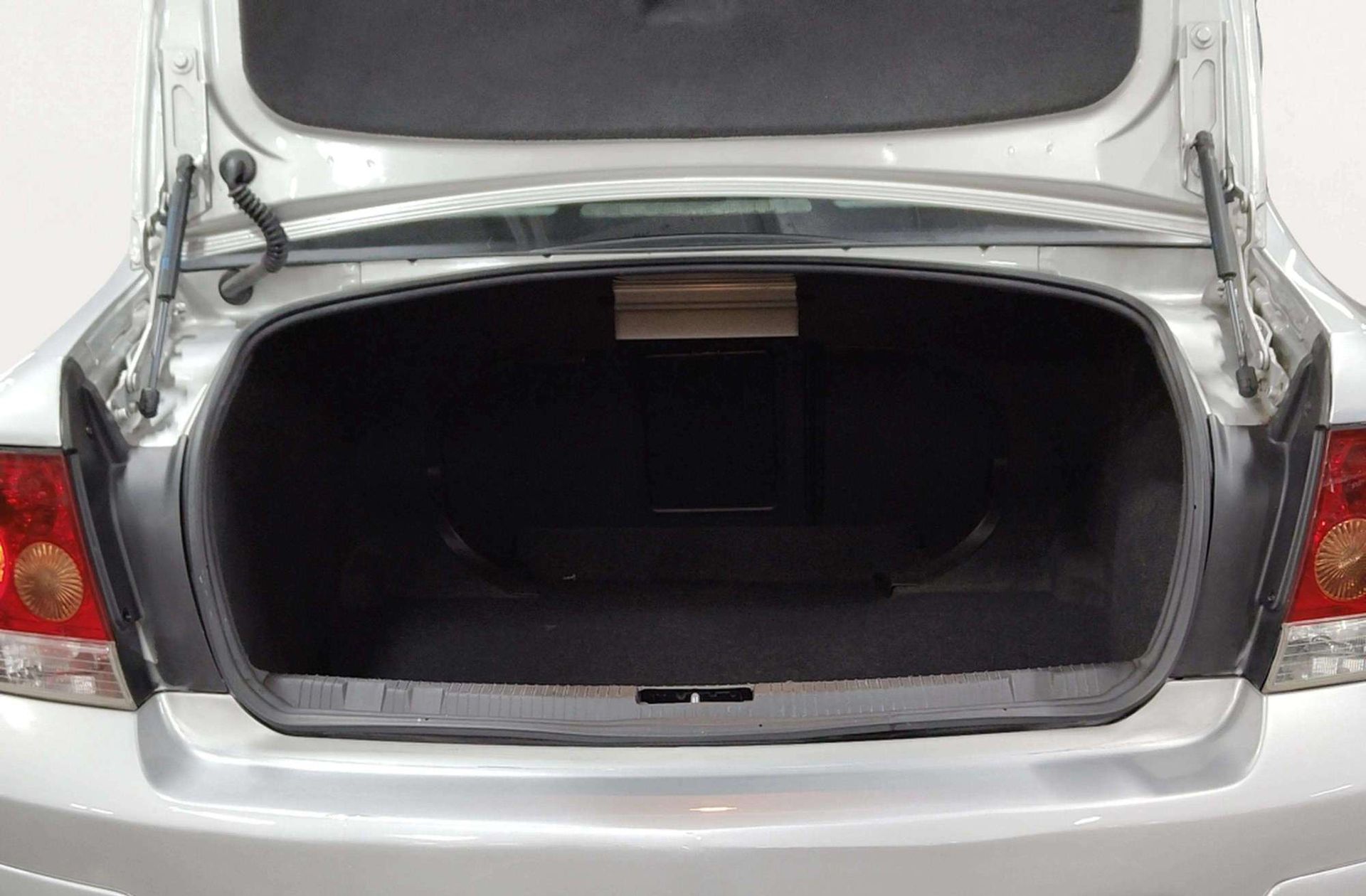 Opel Astra 1.7 CDTI Sedan Edition - foto 14