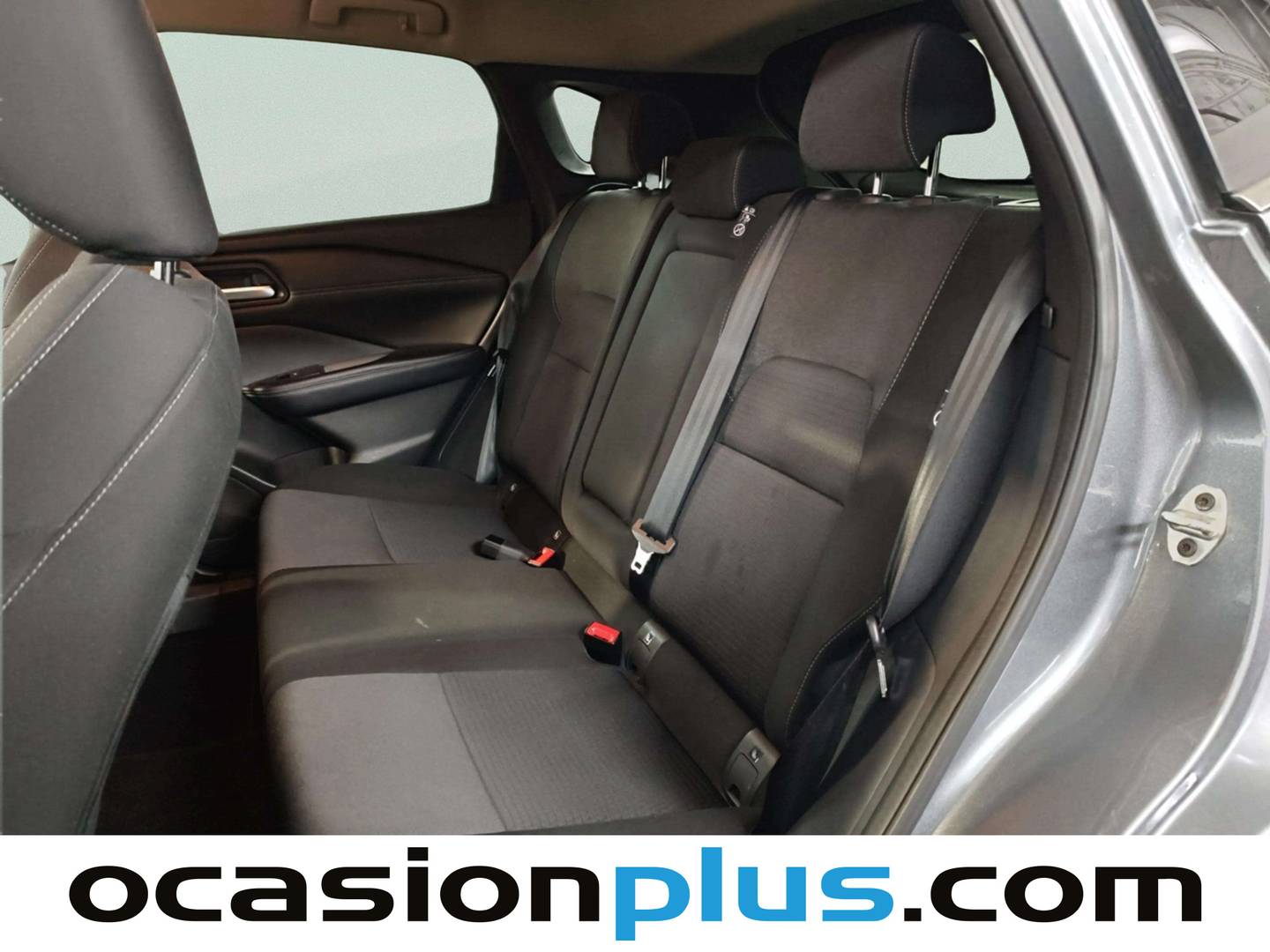 Foto asientos traseros Nissan QASHQAI Nissan Qashqai DIG-T 140 mHEV N-Connecta 4x2 (140 CV)