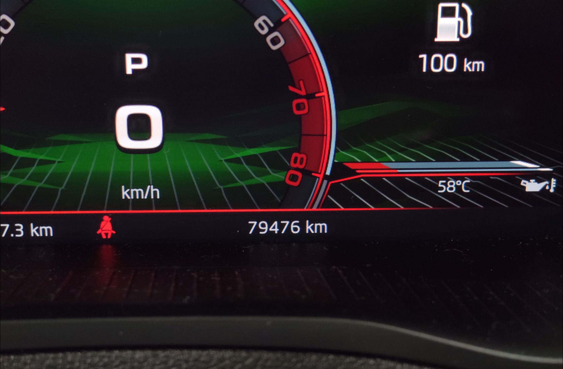 Škoda Karoq 1.5 TSI ACT Sportline DSG - foto 14