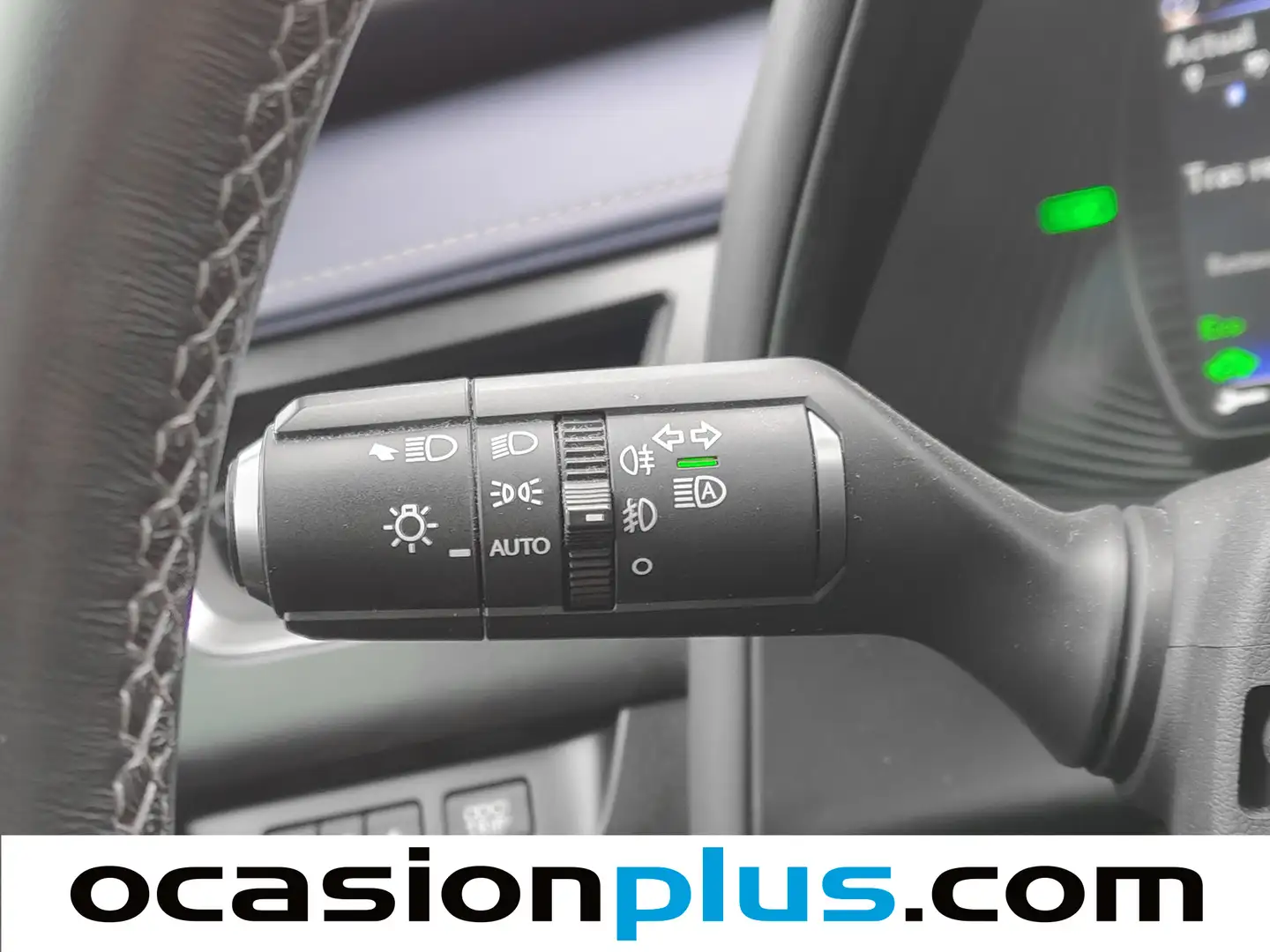 Foto Lexus UX Lexus UX 250h Luxury (184 CV)