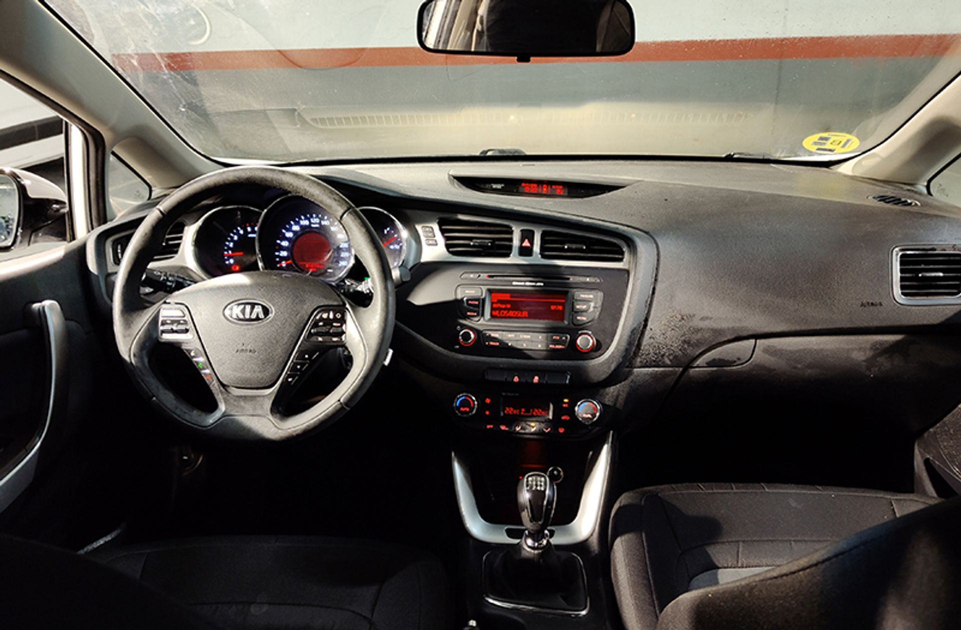 Kia ProCeed 1.6 CRDi VGT Concept - foto 6