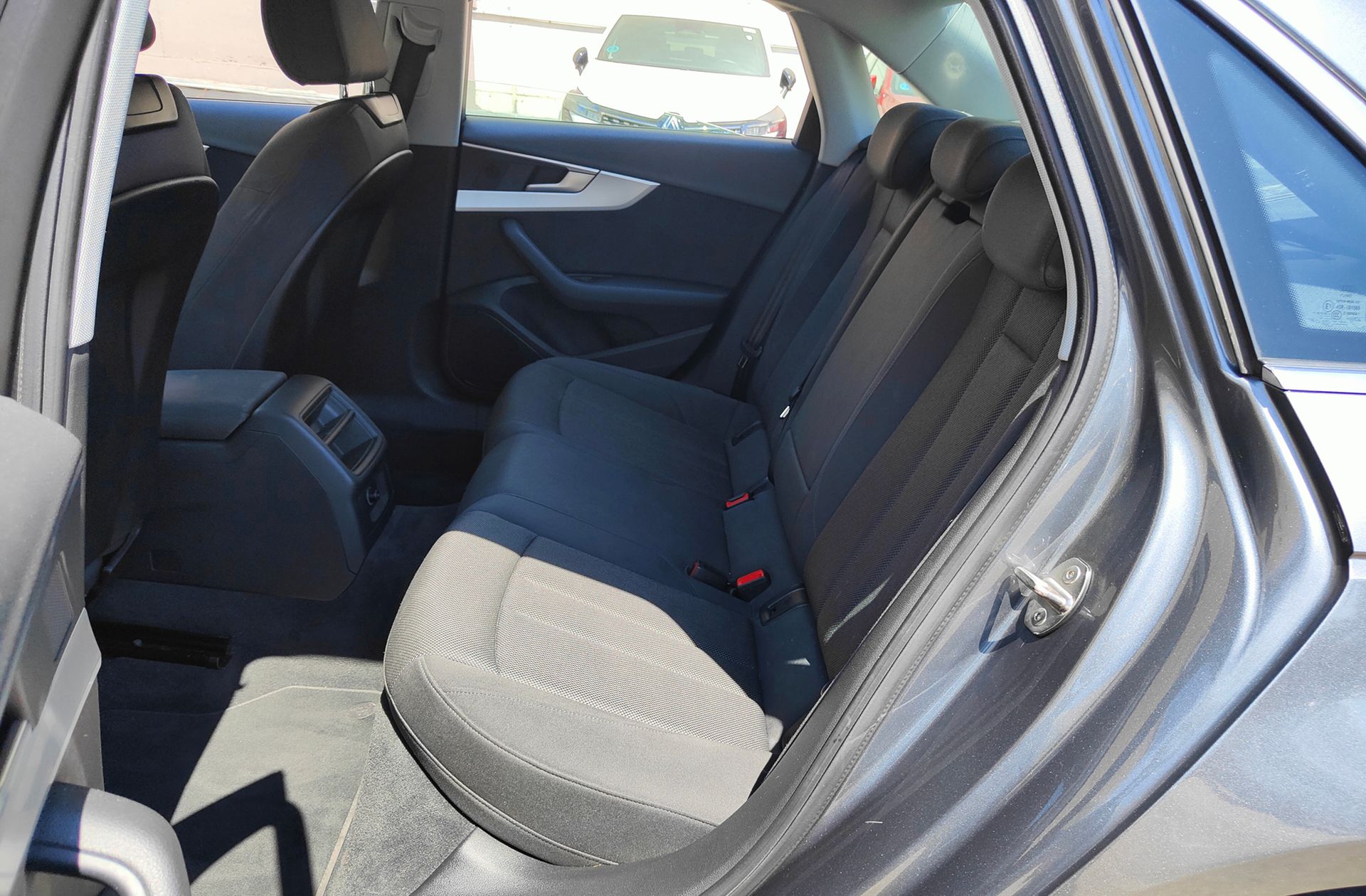 Audi A4 Advanced Edition 2.0 TDI S Tronic - foto 12