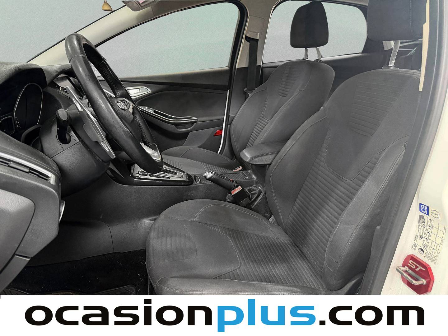 Foto asientos delanteros Ford Focus Ford Focus 1.0 Ecoboost Titanium Powershift (125 CV)