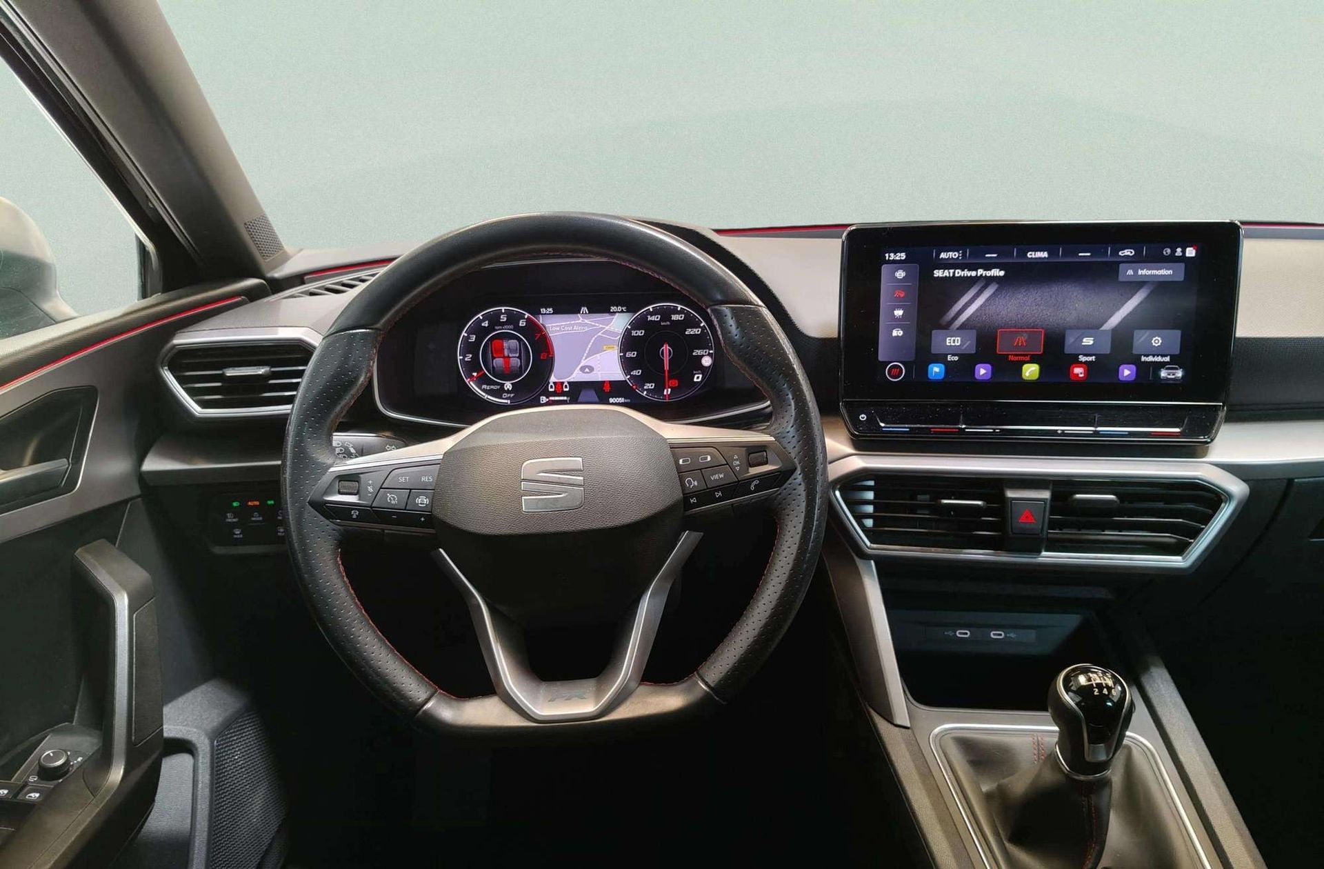 SEAT León 1.0 TSI FR 25 Aniversario - foto 27