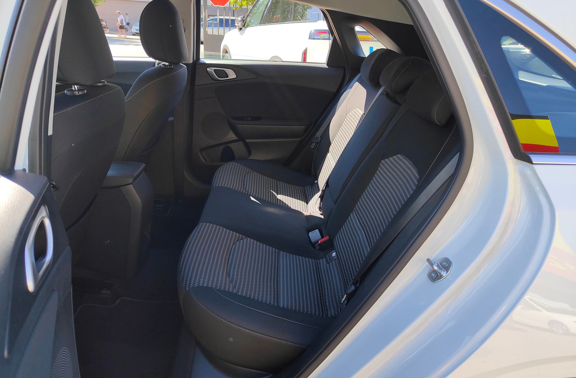 Kia Ceed 1.0 T-GDi Drive - foto 12