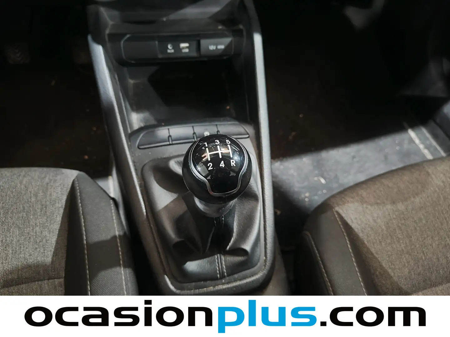 Foto KIA Stonic Kia Stonic 1.2 CVVT Concept Eco-Dynamic (84 CV)