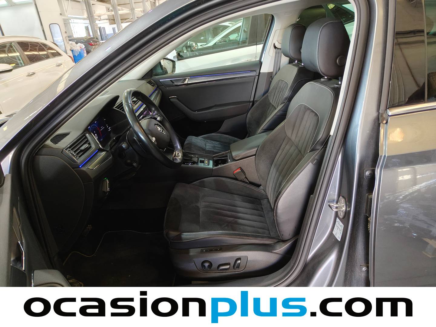 Foto asientos delanteros Skoda Superb Skoda Superb 1.5 TSI Style DSG (150 CV)
