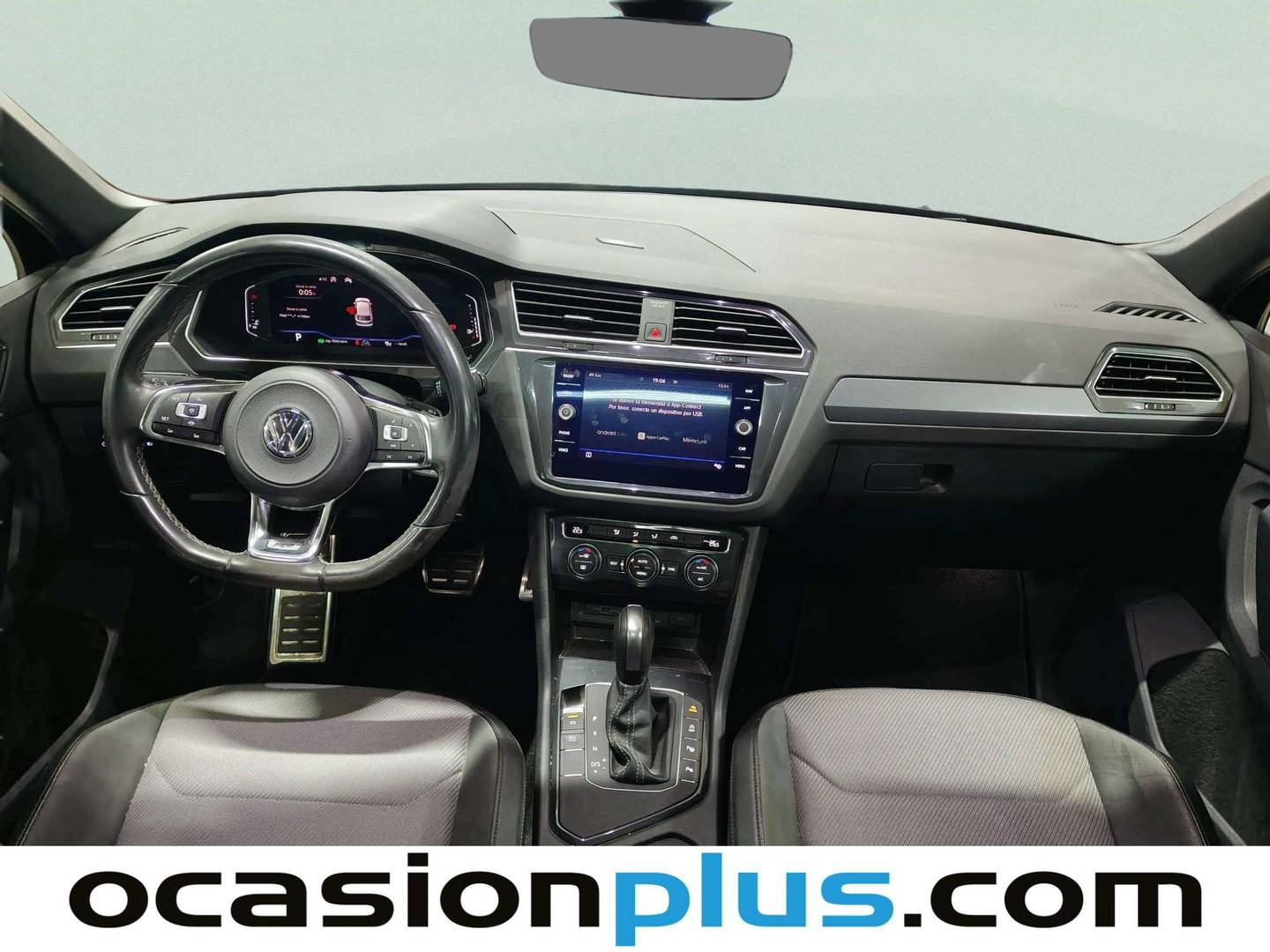 Foto Volkswagen Tiguan Volkswagen Tiguan Sport 1.5 TSI (150 CV) DSG Pack R-Line