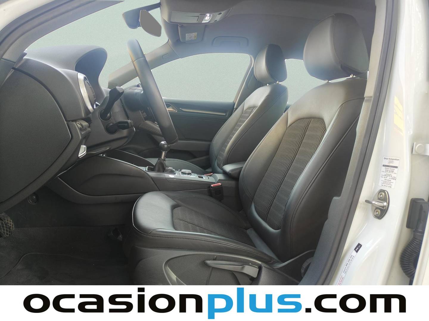 Foto asientos delanteros Audi A3 Audi A3 Sportback design 30 TDI (116 CV)