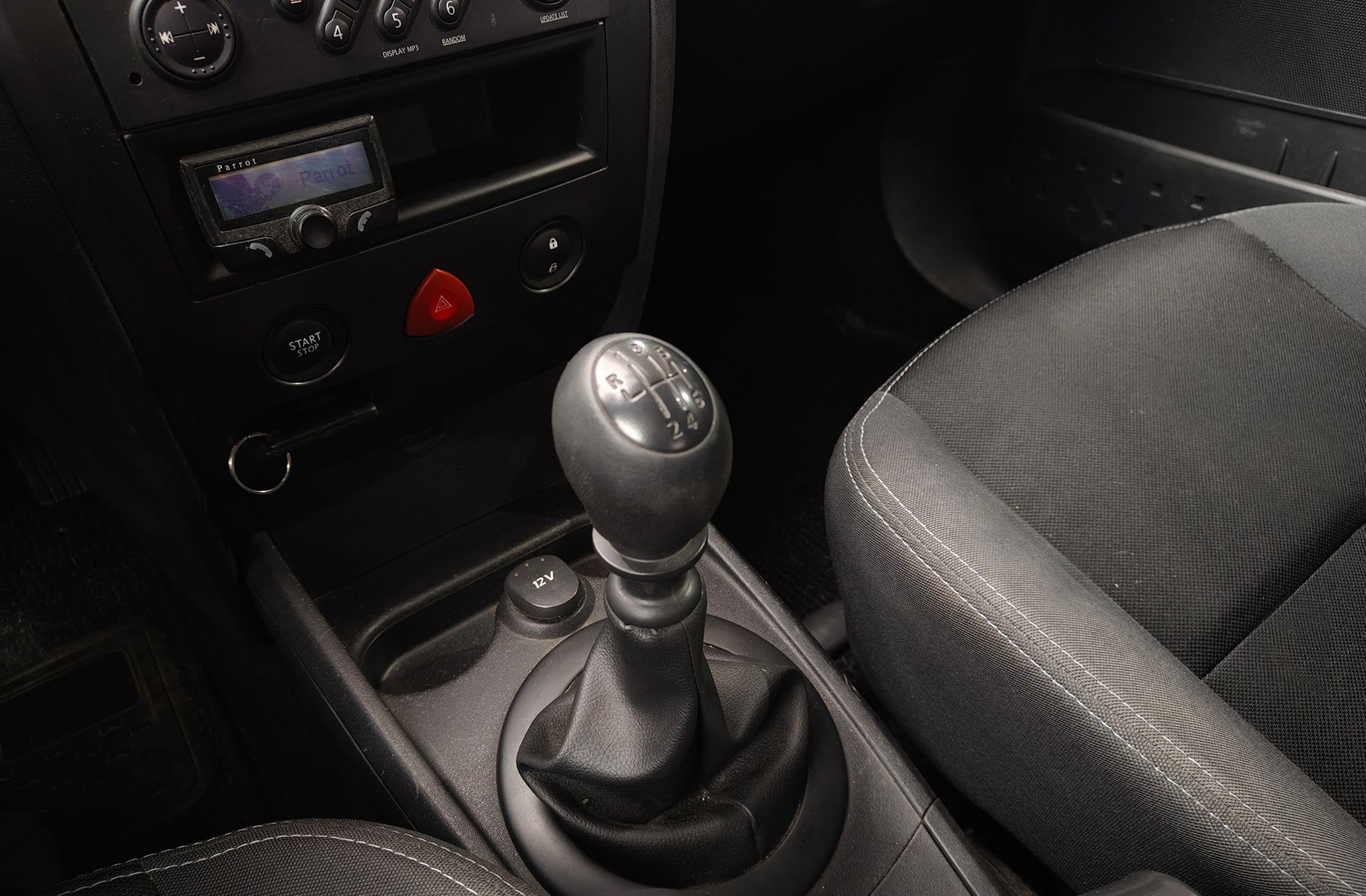 Renault Mégane Sedan Emotion dCi - foto 5