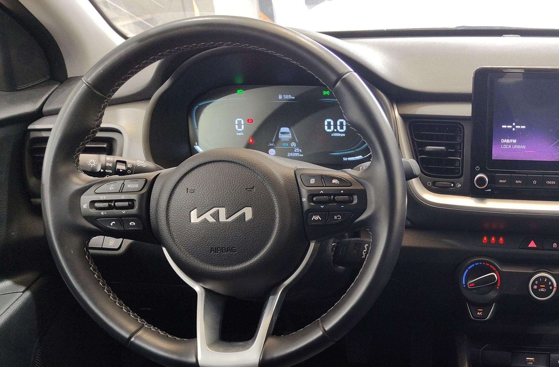 Kia Stonic 1.0 T-GDi MHEV Concept - foto 21