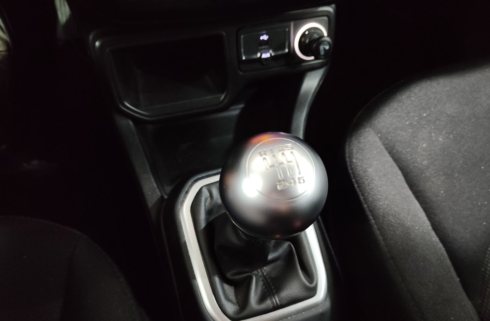 Jeep Renegade 1.0G Longitude 4x2 - foto 5