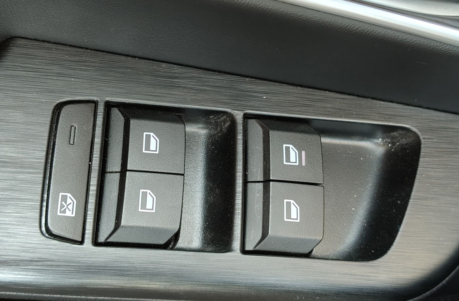 MG ZS 1.5 Hybrid+ Luxury - foto 20
