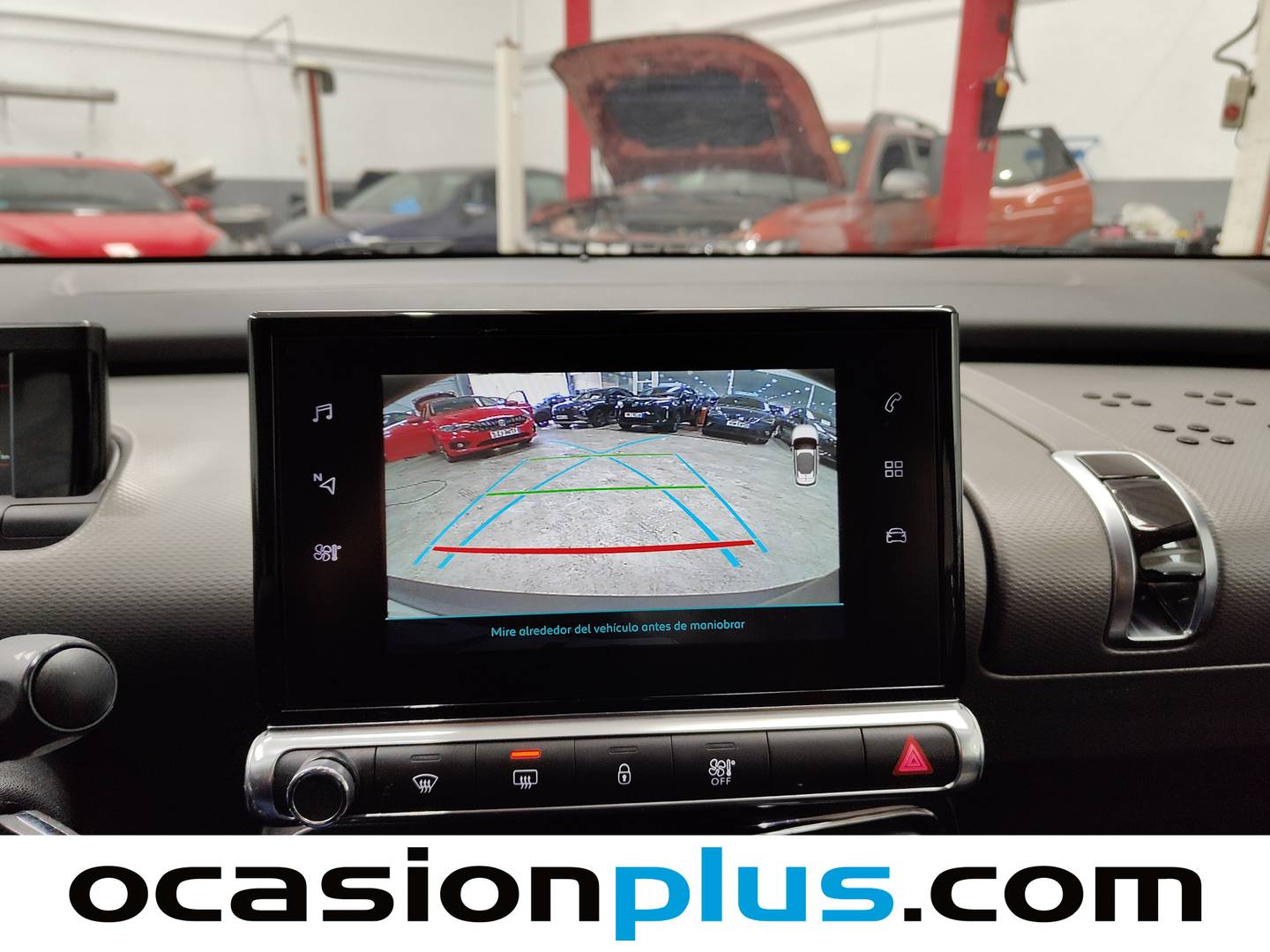 Accesorios del Citroën C4 Cactus Citroën C4 Cactus BlueHDi 100 Shine (100 CV)