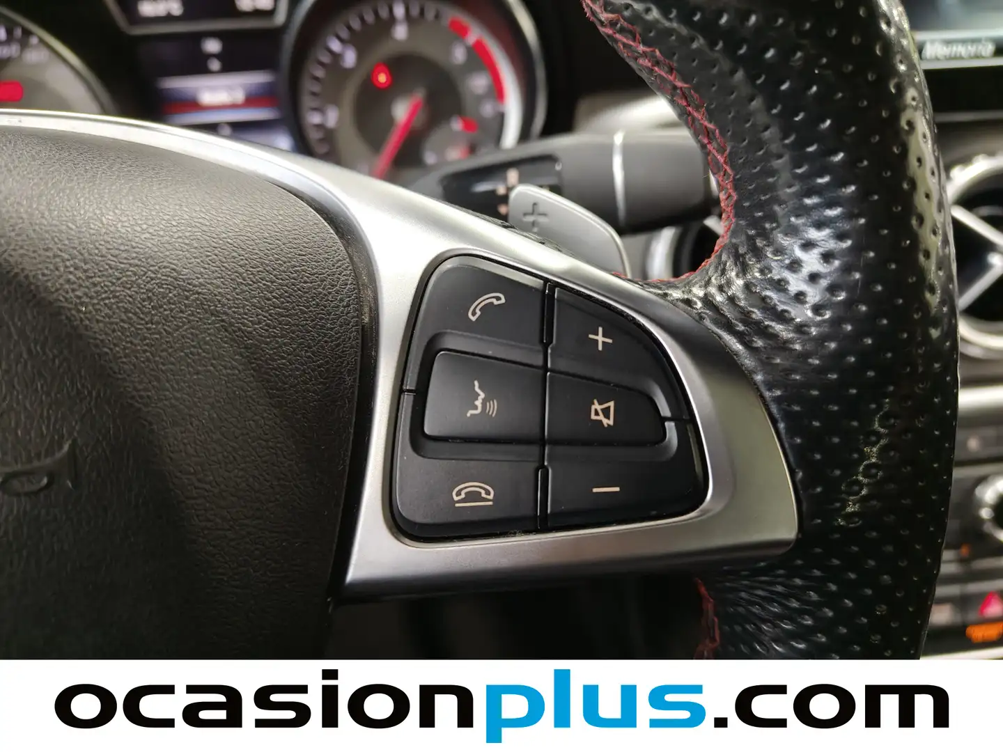 Foto Mercedes GLA Mercedes-Benz GLA 220 d AMG Line 4Matic (177 CV)