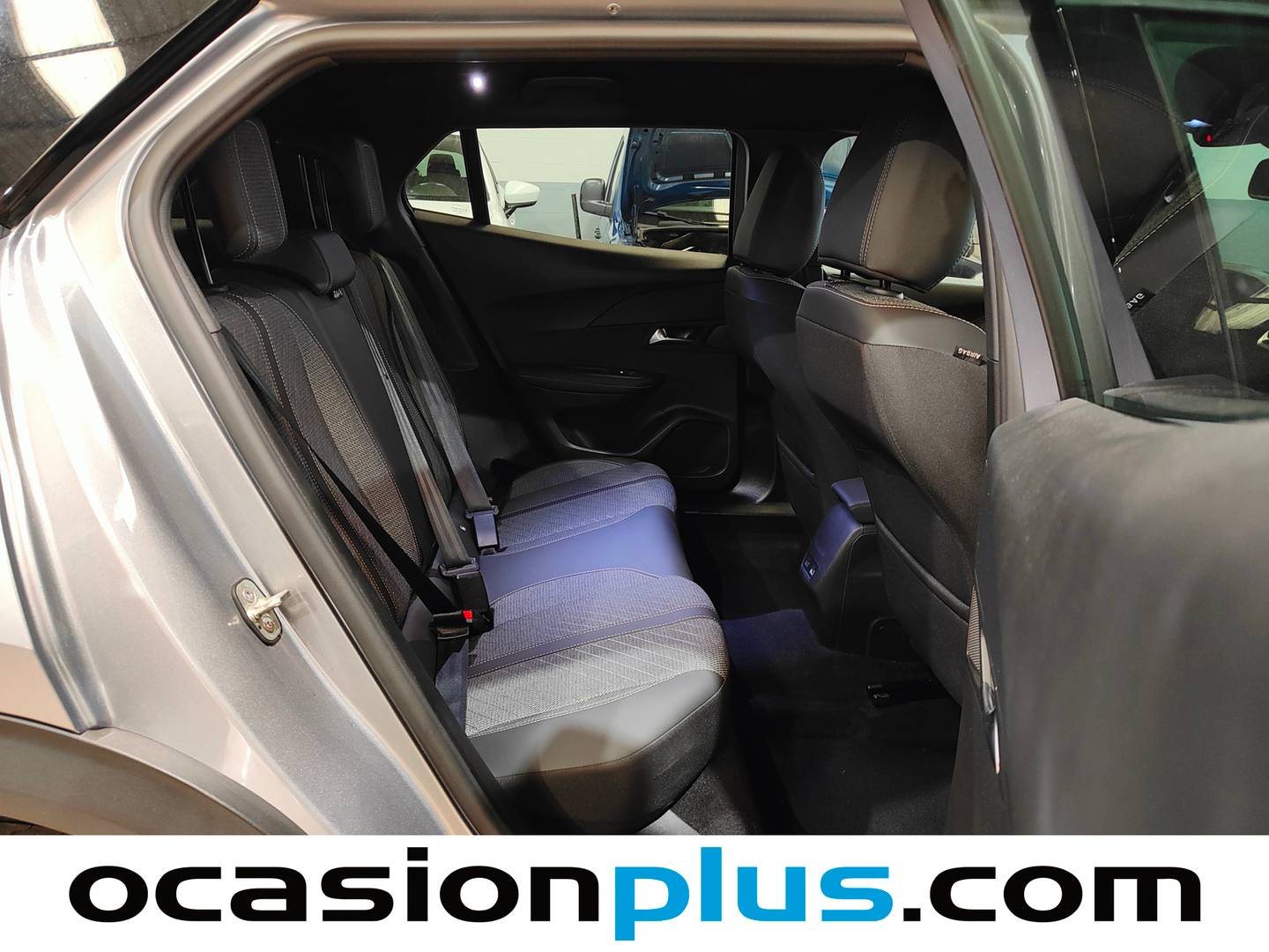 Peugeot 2008 Peugeot 2008 Allure Hybrid eDCS6 (145 CV) automático