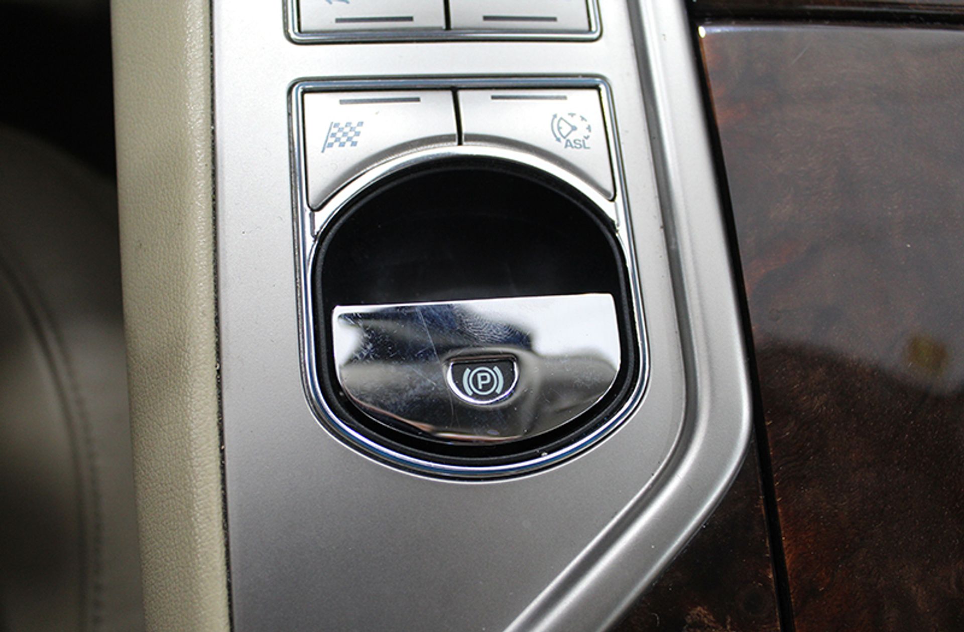Jaguar XF 3.0 V6 Luxury - foto 26