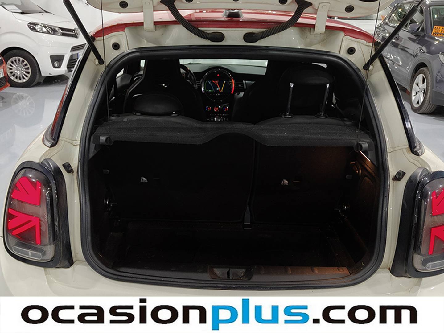 Foto Mini MINI MINI MINI 3 Puertas John Cooper Works (231 CV)