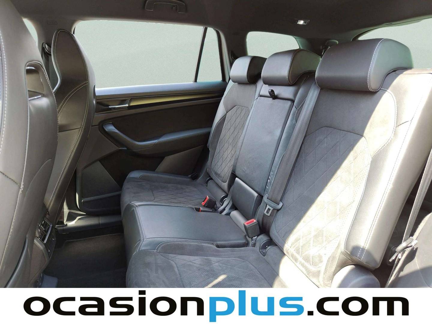 Foto asientos traseros Skoda Kodiaq Skoda Kodiaq 1.5 TSI Sportline 4x2 DSG (150 CV)