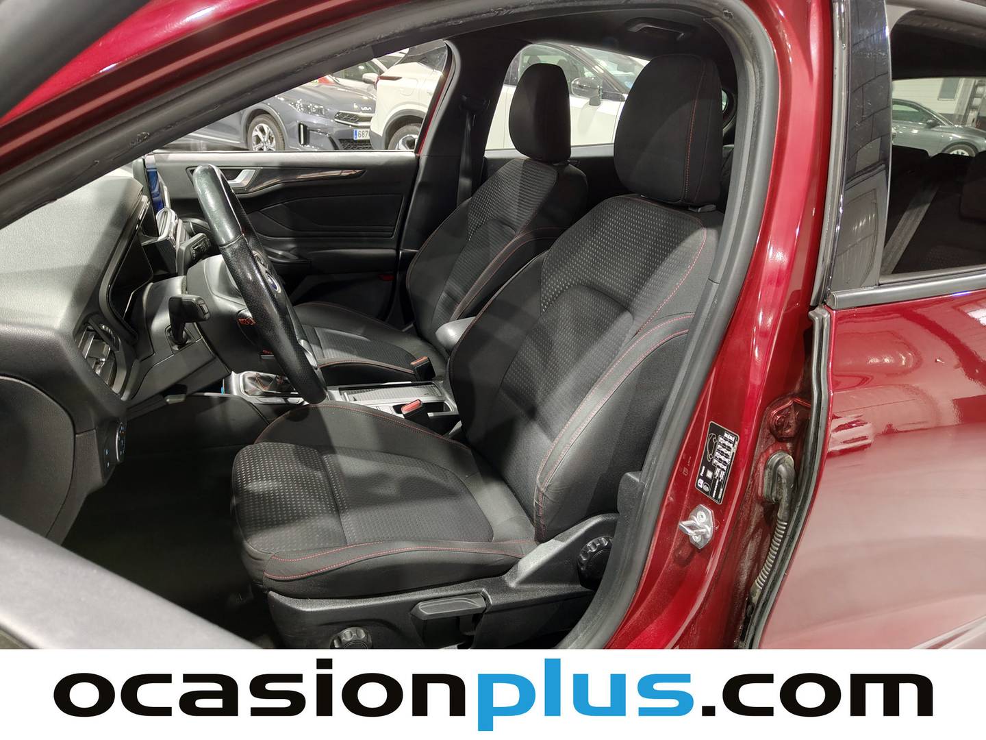 Foto asientos delanteros Ford Focus Ford Focus 1.0 Ecoboost S&S ST-Line (125 CV)