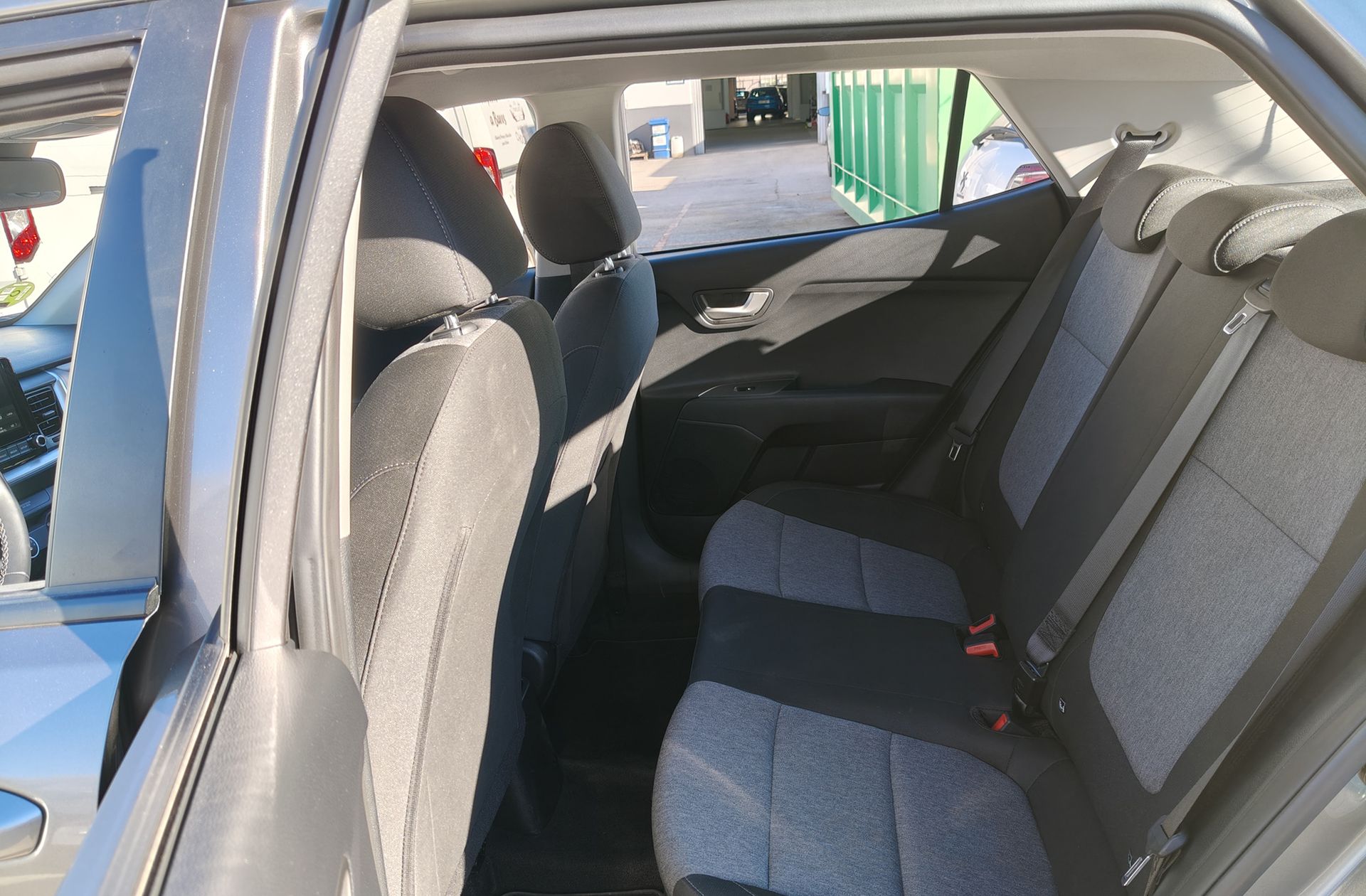 Kia Stonic 1.2 DPi Concept - foto 11