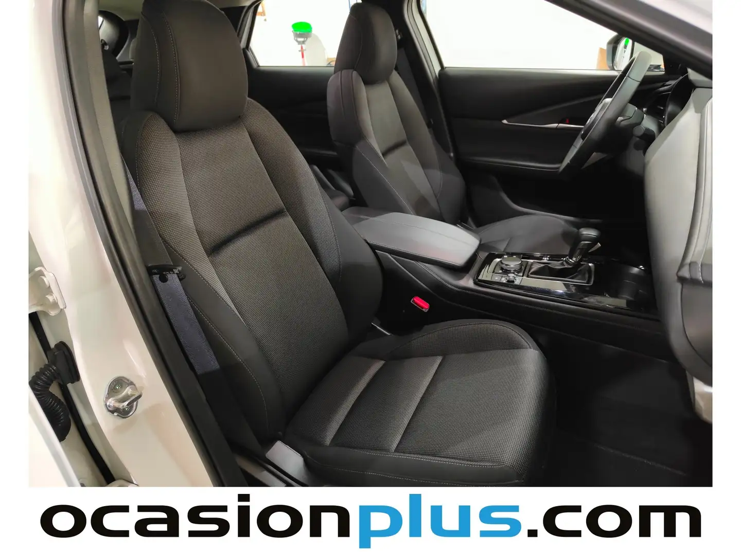 Foto Mazda CX-30 Mazda CX-30 2.5 e-Skyactive G MHEV Prime-Line AT (140 CV)