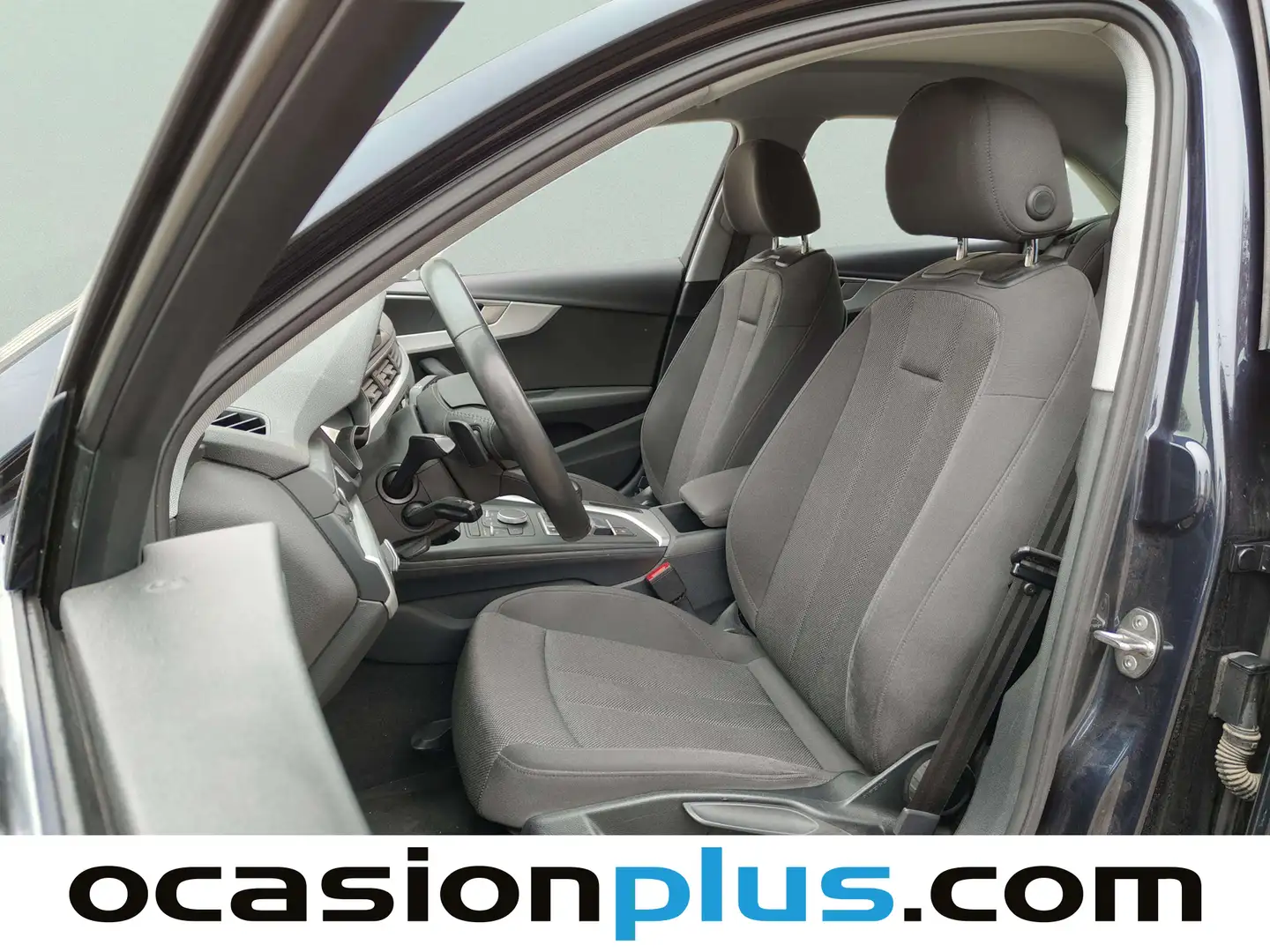 Foto Audi A4 Audi A4 Advanced edition  2.0 TDI (150 CV) S tronic