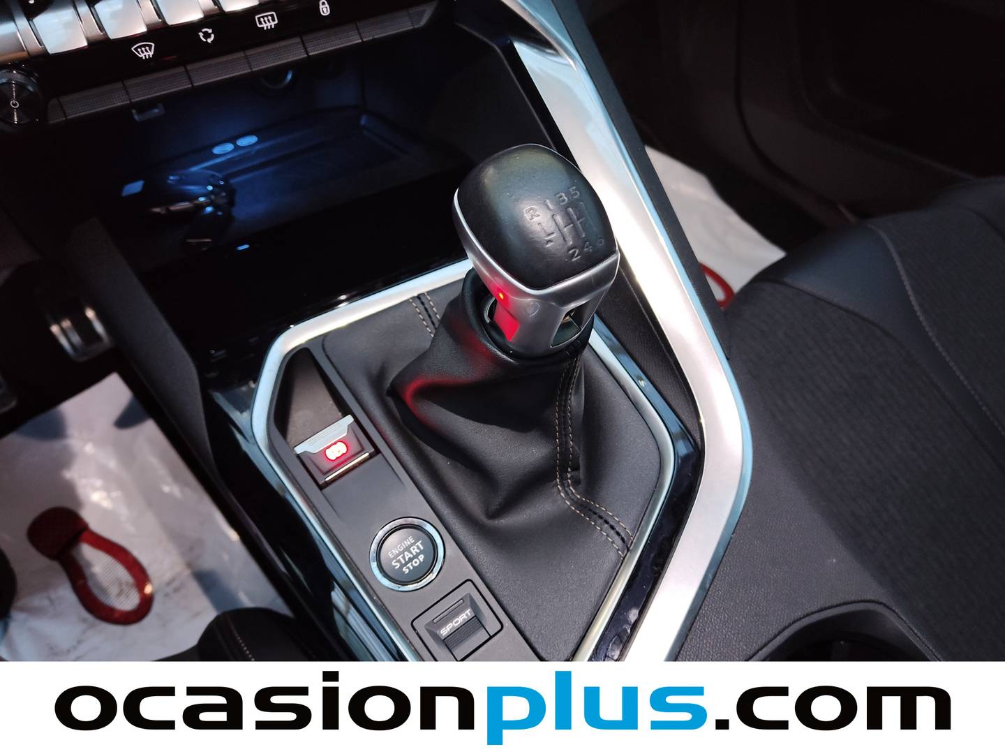 Foto Peugeot 3008 Peugeot 3008 PureTech 130 S&S GT Line (130 CV)