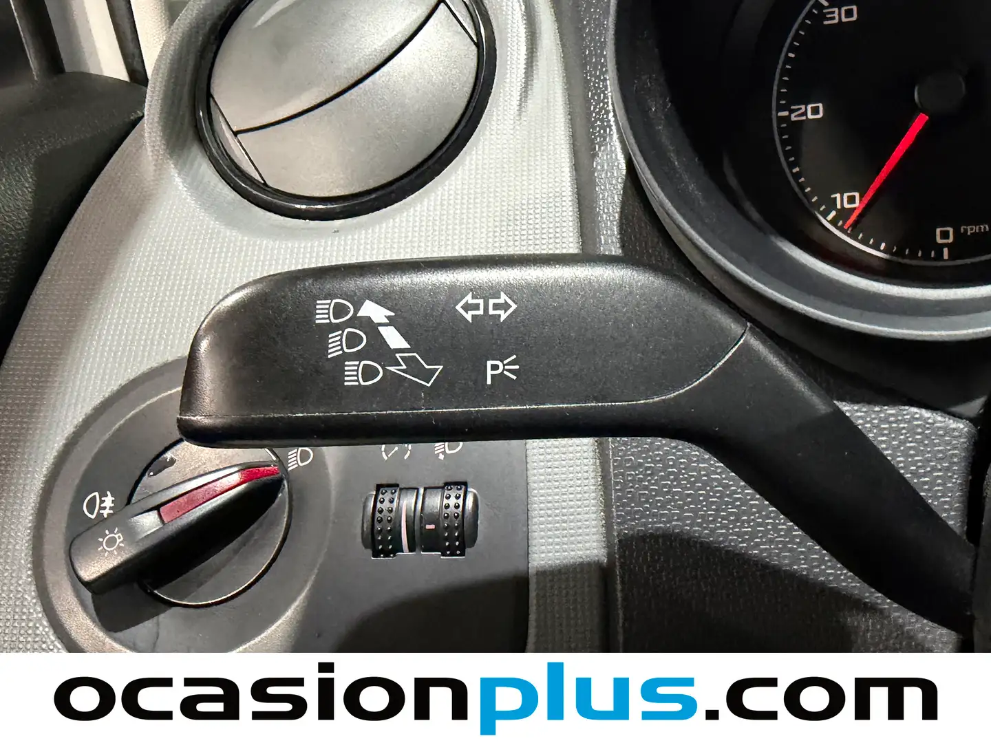 Foto Seat Ibiza SEAT Ibiza SC SC 1.2 TDI Reference (75 CV)